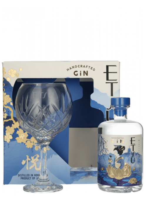 Etsu Gin con coppa